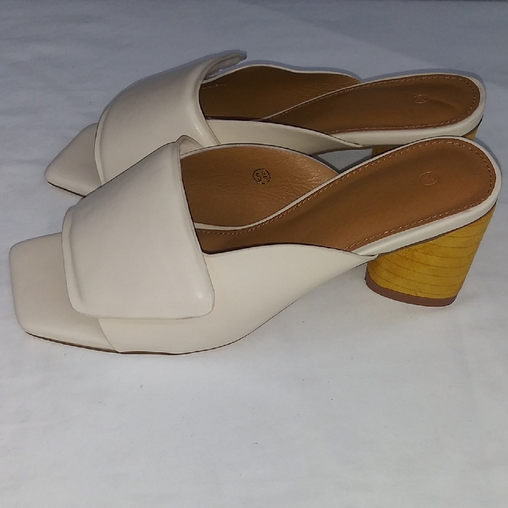Elegant Cream Women's Mules - Picture 2 of 5
